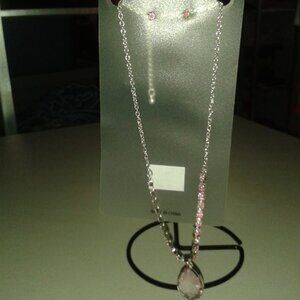 Set of necklace and earrings